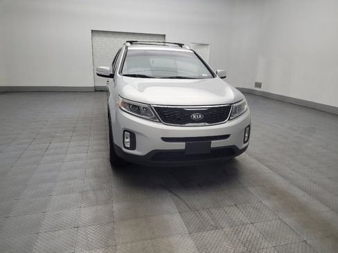 Used 2015 Kia Sorento LX image 14
