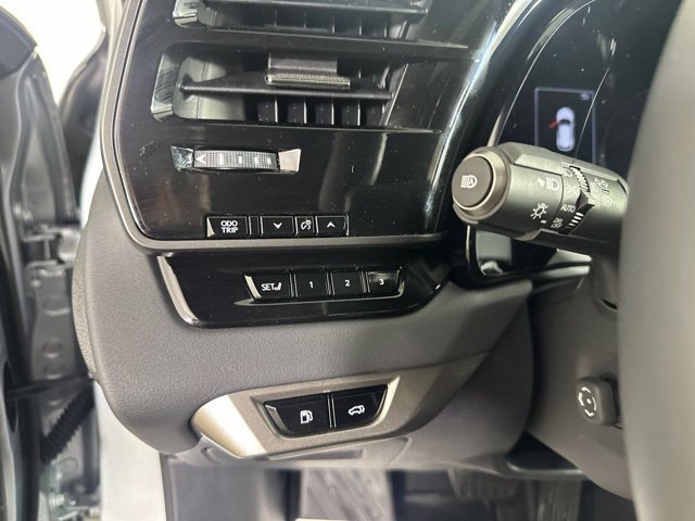 Used 2023 Lexus RX 350 Premium w/ Accessory Package AWD/4WD image 14