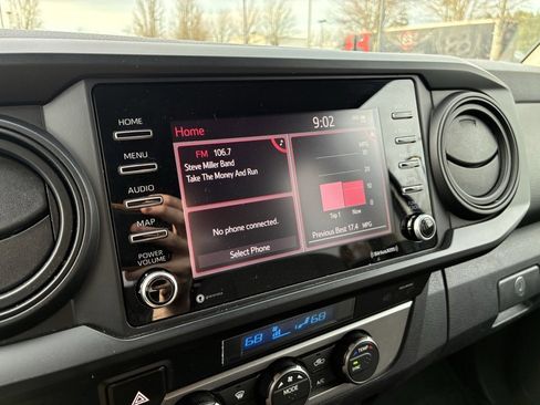 Used 2021 Toyota Tacoma SR image 17