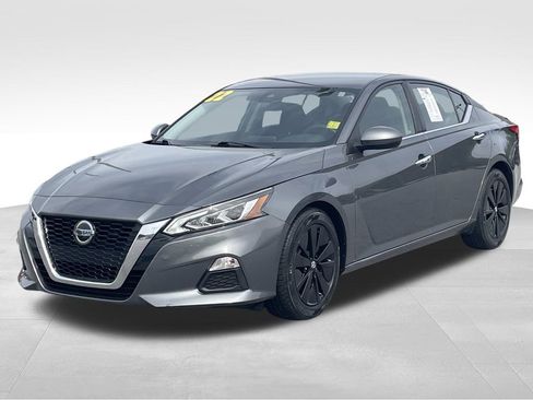 Used 2022 Nissan Altima 2.5 SV image 8