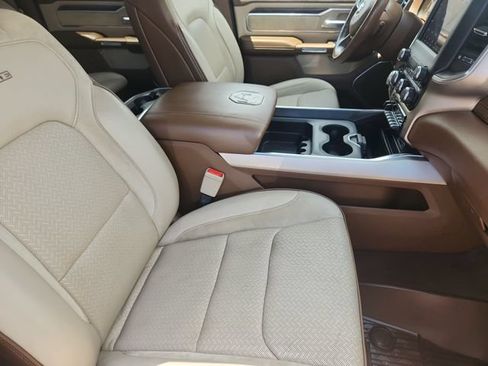Used 2020 RAM 1500 Laramie AWD/4WD image 20