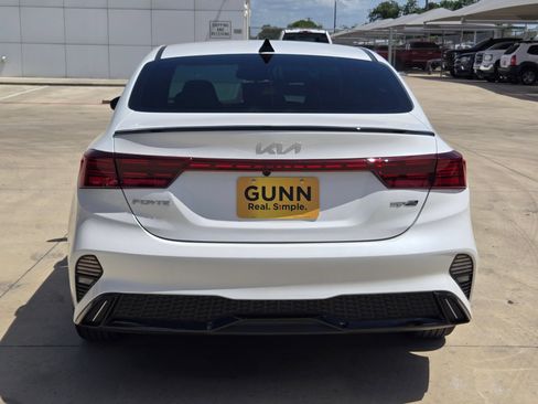 Used 2024 Kia Forte GT-Line w/ GT-Line Premium Package FWD image 6