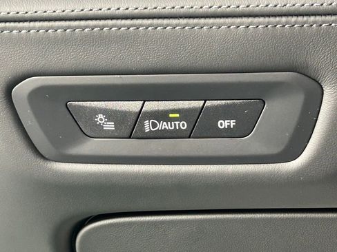 Used 2025 BMW X5 M Competition w/ Executive Package image 72