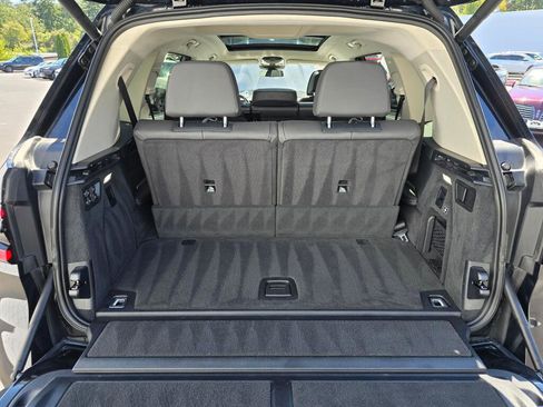 Used 2023 BMW X7 xDrive40i image 17