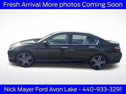 Used 2016 Honda Accord Sport image 6