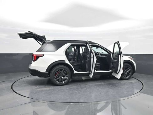 New 2026 Ford Explorer ST AWD/4WD image 69