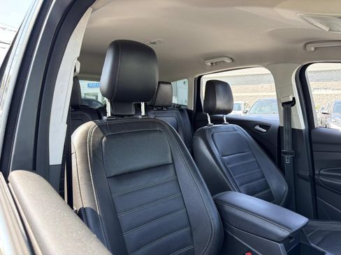 Used 2018 Ford Escape SEL AWD/4WD image 12