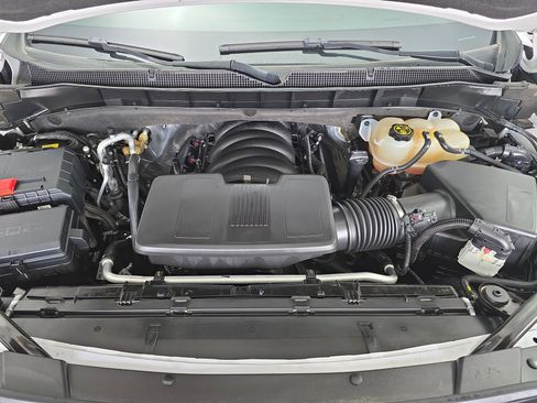 Used 2023 Chevrolet Tahoe LT w/ Luxury Package image 32