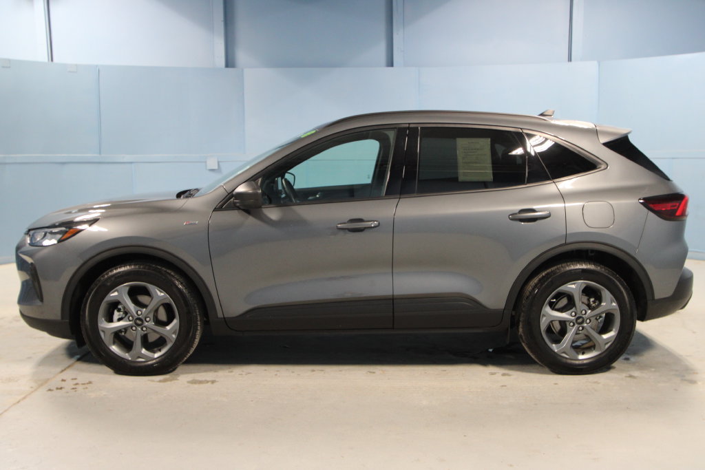 Used 2025 Ford Escape ST-Line w/ Equipment Group 301A FWD image 31