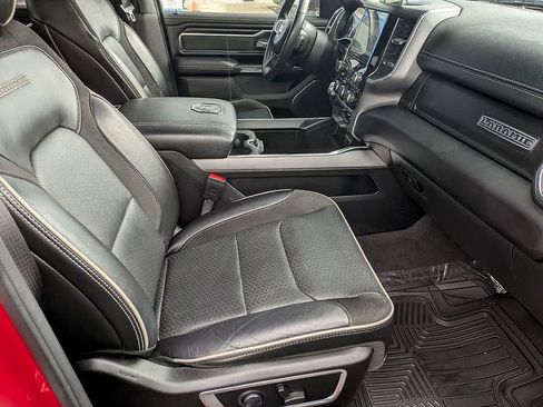 Used 2024 RAM 1500 Laramie AWD/4WD image 23
