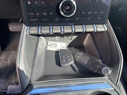 New 2026 GMC Terrain Elevation w/ Elevation Premium Package image 21