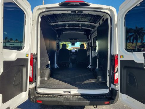Certified 2020 Ford Transit 150 Medium Roof w/ Load Area Protection Package image 6