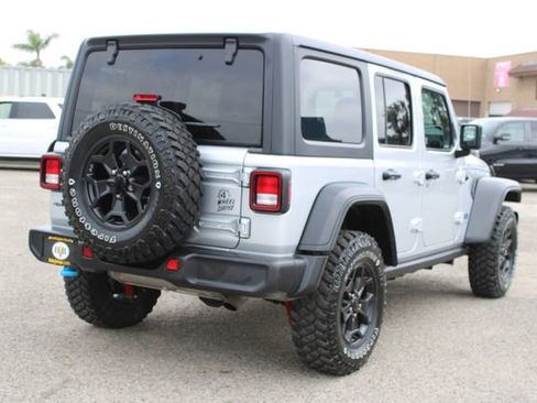 Used 2023 Jeep Wrangler Unlimited w/ Cold Weather Group image 5