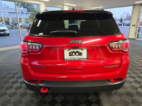 Used 2023 Jeep Compass Trailhawk w/ Trailhawk Convenience Group image 4