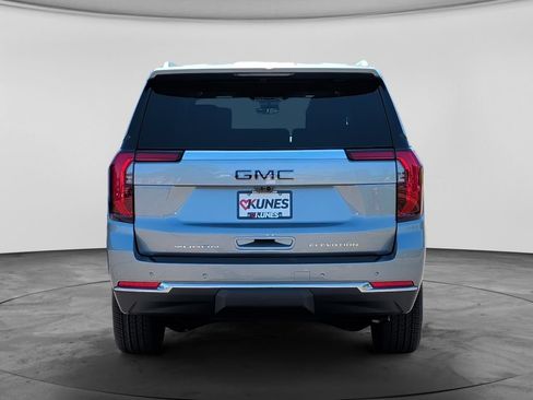 New 2026 GMC Yukon XL Elevation w/ Elevation Premium Package AWD/4WD image 7