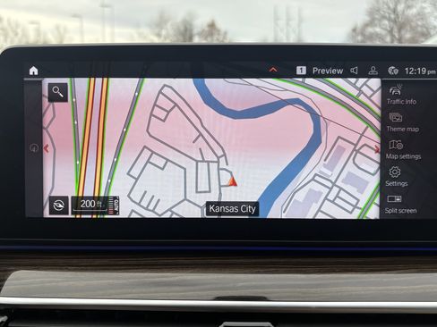 Used 2023 BMW 530i w/ Premium Package image 25