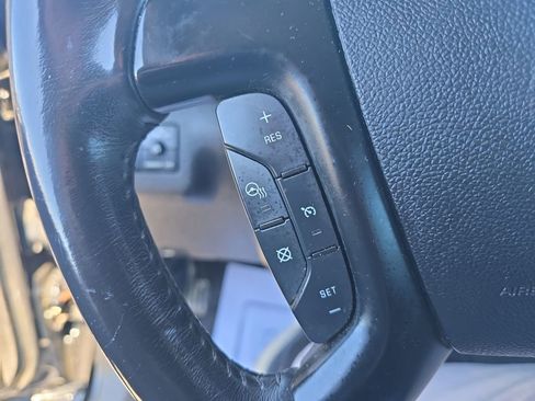 Used 2017 Buick Enclave Leather w/ Trailering Package FWD image 24