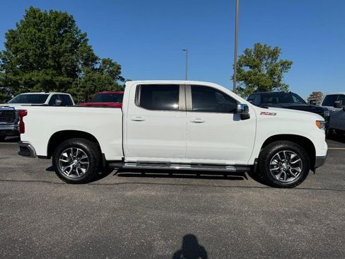 Used 2024 Chevrolet Silverado 1500 LT AWD/4WD image 1