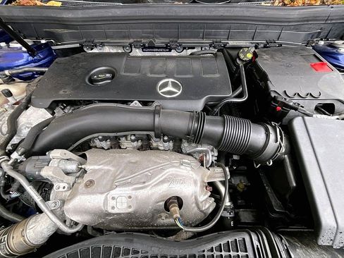 Certified 2021 Mercedes-Benz GLB 250 4MATIC image 9