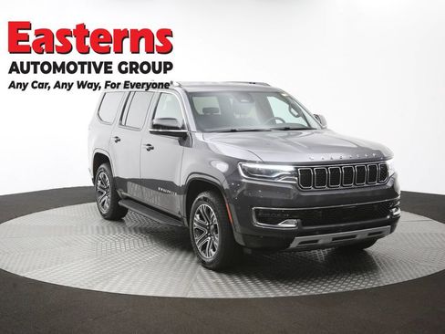 Used 2024 Jeep Wagoneer Series II AWD/4WD image 53