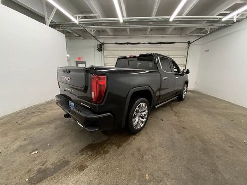 Used 2024 GMC Sierra 1500 Denali image 6