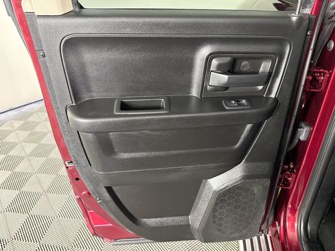 Used 2020 RAM 1500 Tradesman RWD image 23