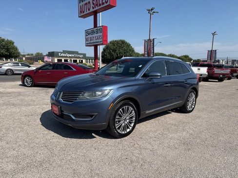 Used 2018 Lincoln MKX Reserve w/ Lincoln MKX Climate Package image 2