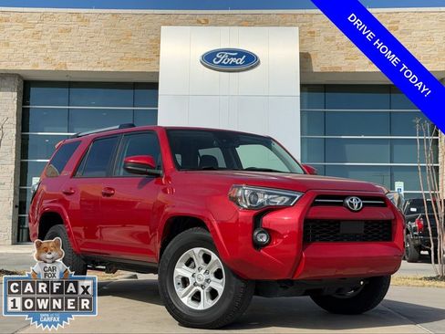 Used 2024 Toyota 4Runner SR5 image 1