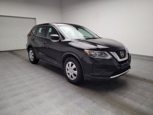 Used 2020 Nissan Rogue S image 13