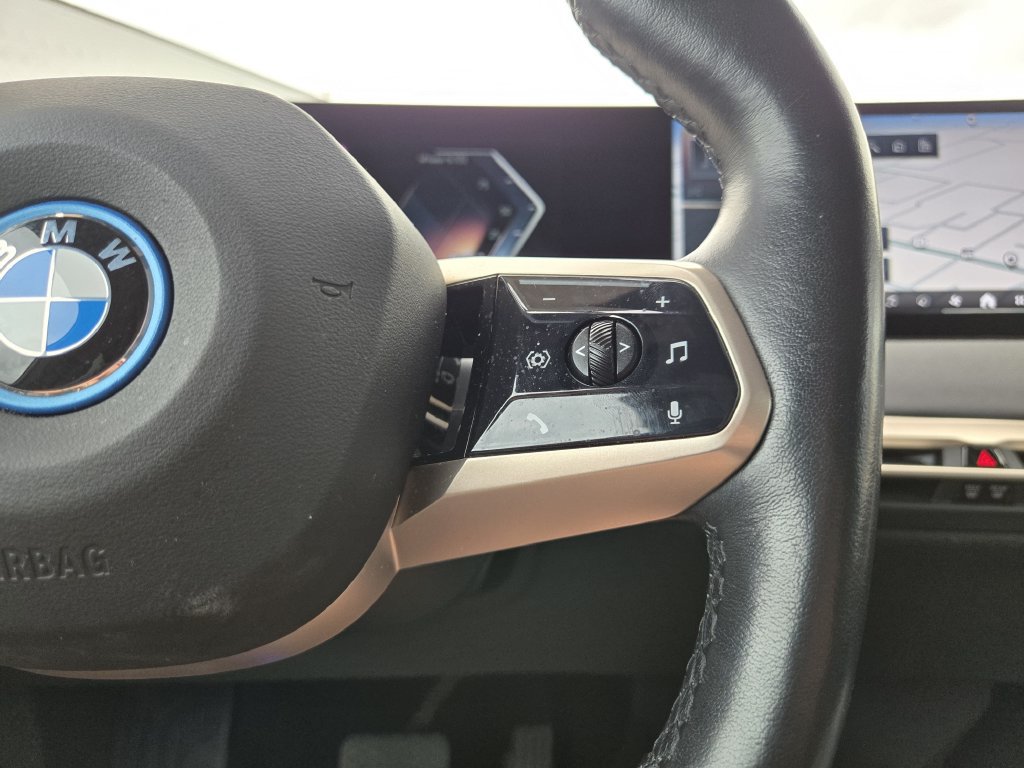 Certified 2024 BMW iX xDrive50 AWD/4WD image 32