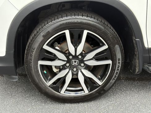 Certified 2022 Honda Pilot Elite image 38