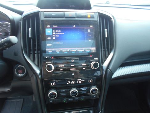 Used 2022 Subaru Ascent Onyx Edition AWD/4WD image 3