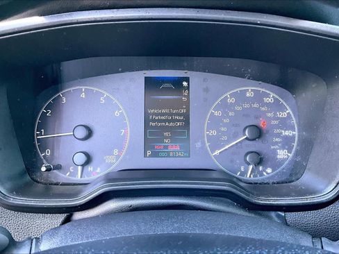 Used 2025 Toyota Corolla LE w/ LE Premium Package FWD image 25