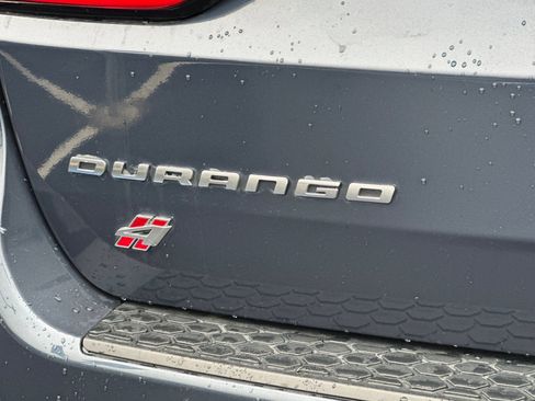 Used 2021 Dodge Durango SXT image 29