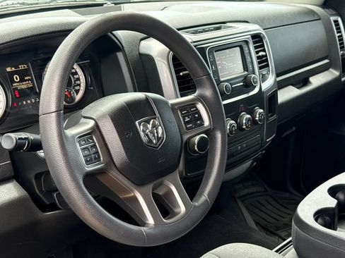 Used 2021 RAM 1500 Classic SLT RWD image 17