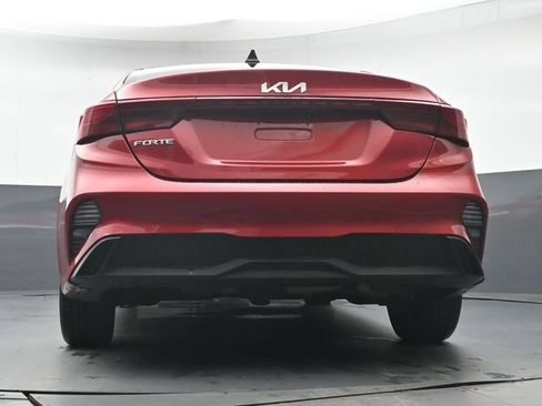 Used 2022 Kia Forte LXS w/ LXS Technology Package FWD image 24