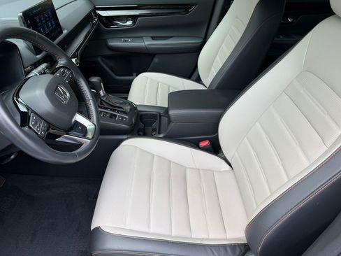 Used 2023 Honda CR-V Sport Touring image 5