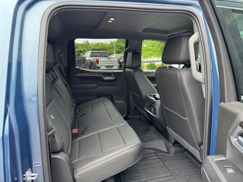 Used 2025 GMC Sierra 1500 Denali AWD/4WD image 33