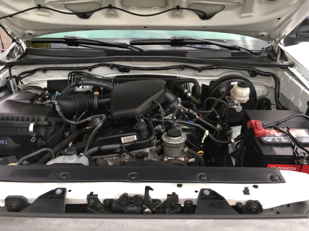 Used 2013 Toyota Tacoma 2WD Double Cab w/ Convenience Pkg image 11