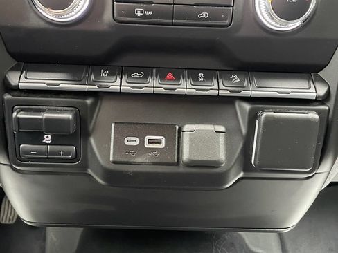 Certified 2024 GMC Sierra 2500 Pro w/ Convenience Package AWD/4WD image 28