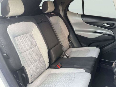 Used 2023 Chevrolet Equinox LS w/ LS Convenience Package FWD image 45