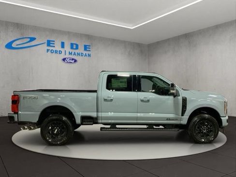 New 2026 Ford F350 Lariat w/ Black Appearance Package AWD/4WD image 3