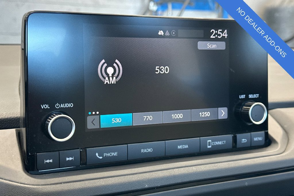 Used 2025 Honda Accord SE image 19