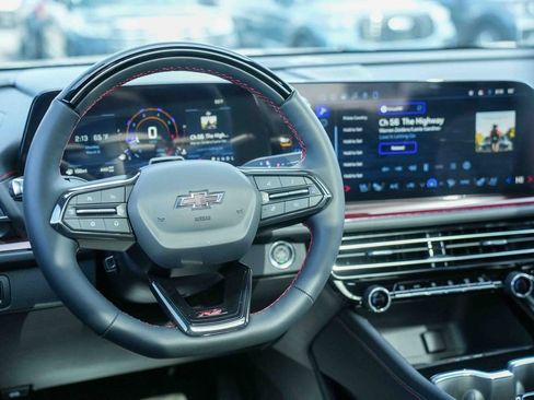 Used 2026 Chevrolet Traverse RS w/ LPO, Floor Liner Package image 18