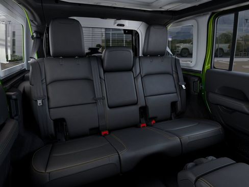 New 2026 Jeep Wrangler Unlimited Sahara AWD/4WD image 16