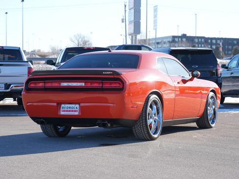 Used 2009 Dodge Challenger SRT8 w/ SRT Option Group II image 3