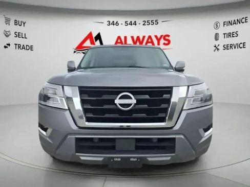 Used 2021 Nissan Armada SL w/ Captain's Chairs Package RWD image 4