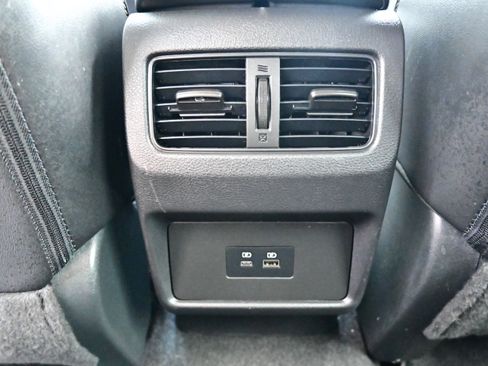 Certified 2023 Nissan Rogue SL AWD/4WD image 15