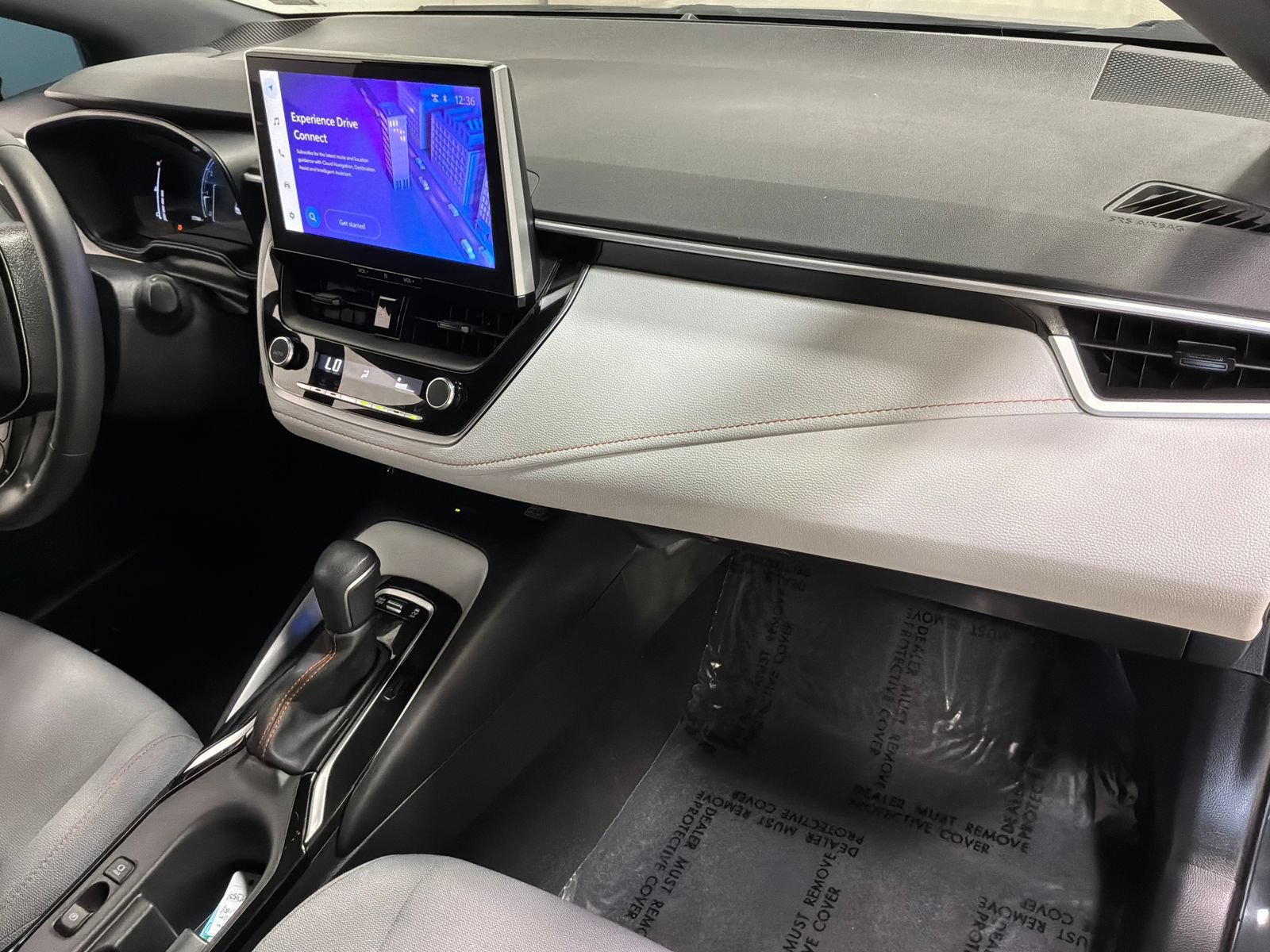 Used 2025 Toyota Corolla FX w/ Convenience Package FWD image 17