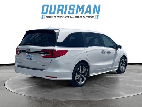 Used 2023 Honda Odyssey Touring image 6